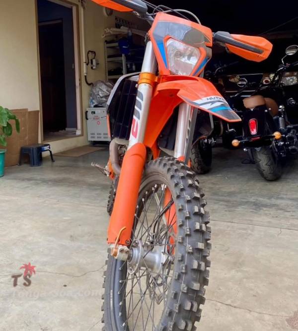 Auto / Moto / Bateau
